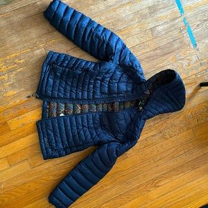 Navy puffy jacket